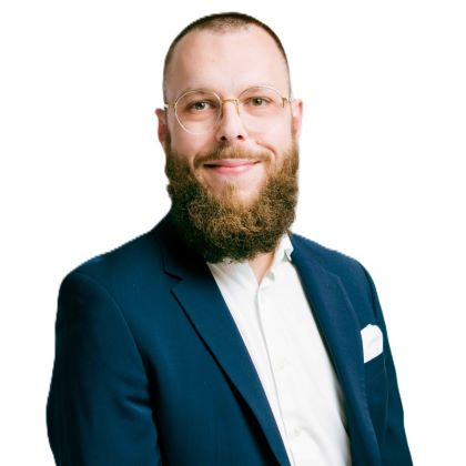 Dr. Dominik Bernhardt